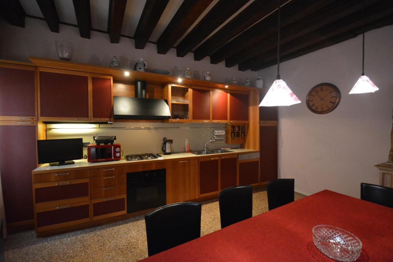 Ve.N.I.Ce. Cera Casa Del Sol Apartman Velence Kültér fotó