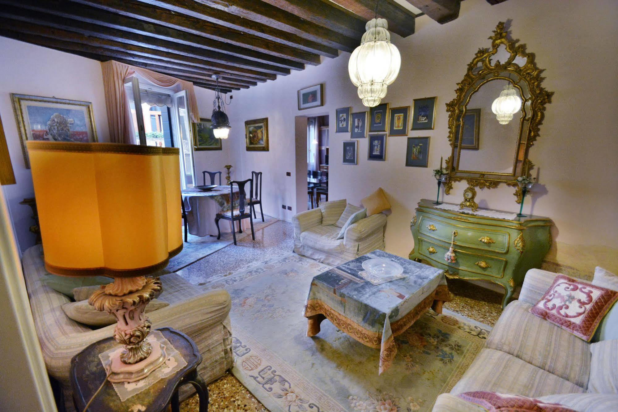 Ve.N.I.Ce. Cera Casa Del Sol Apartman Velence Kültér fotó