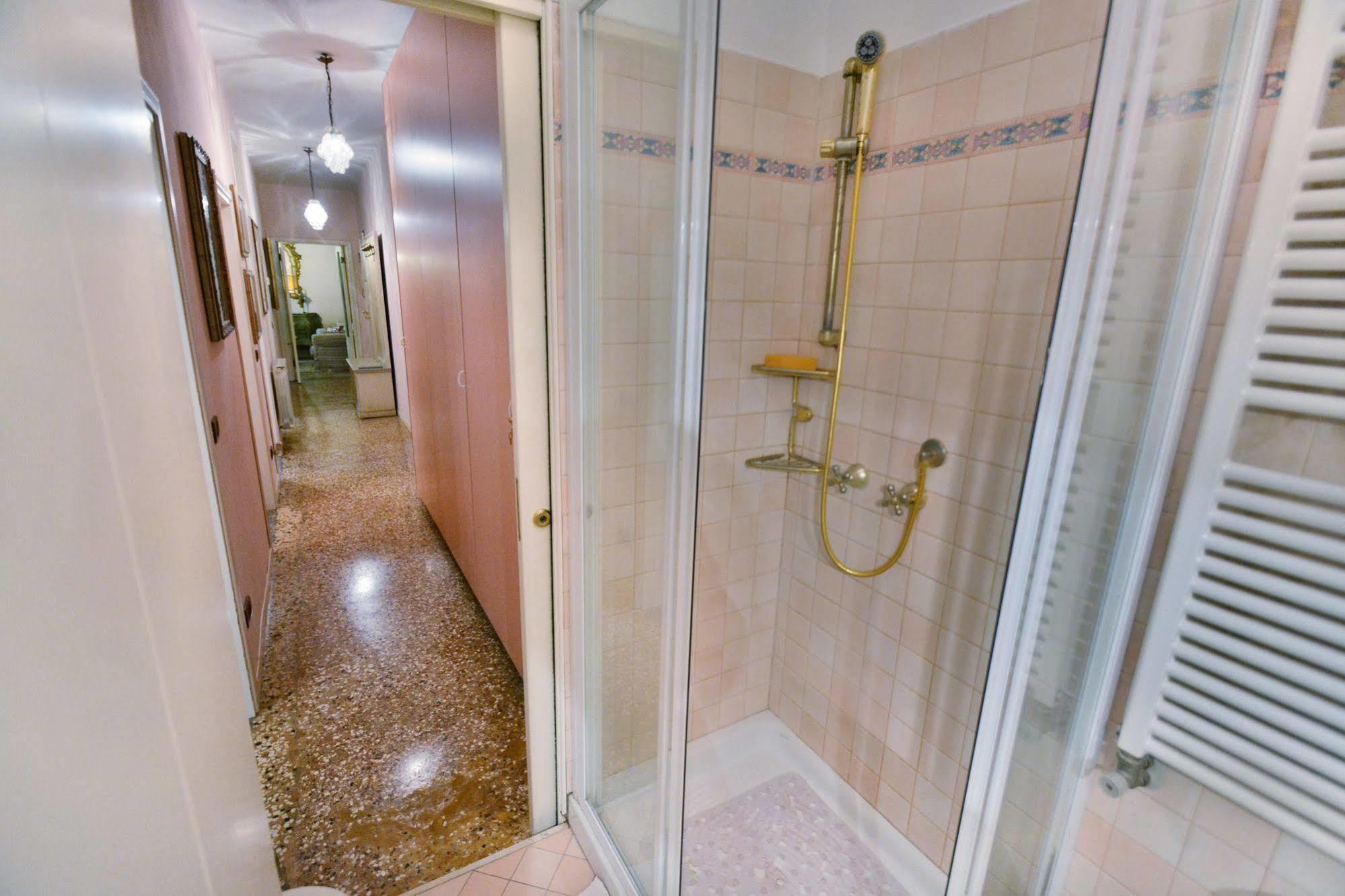 Ve.N.I.Ce. Cera Casa Del Sol Apartman Velence Kültér fotó